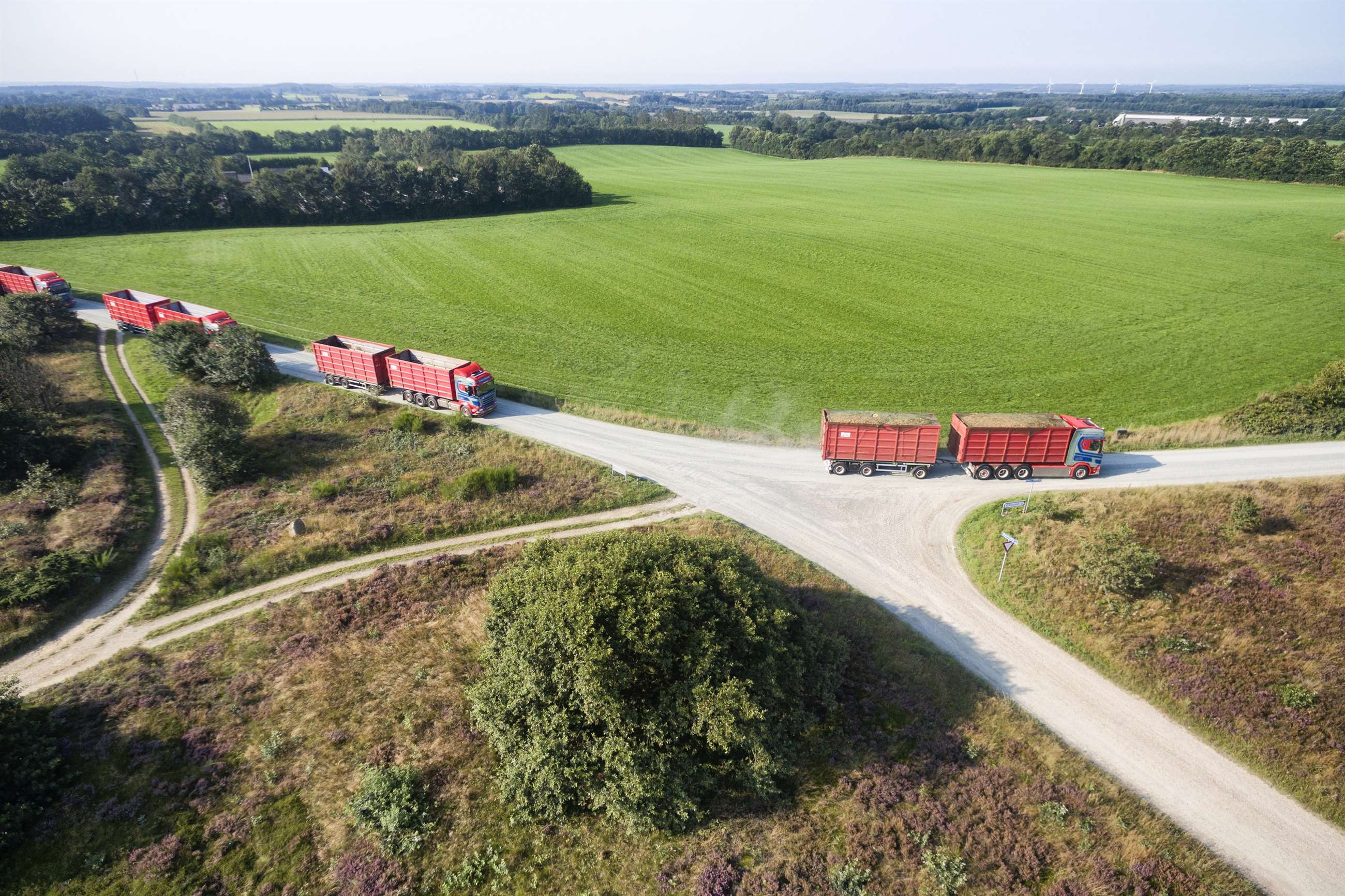 Lad Jan Hansen Transport stå for din flistransport
